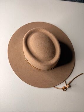 Gigi Pip Wren Hat